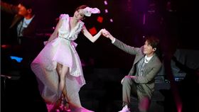 吳克群、王心凌。鏡週刊