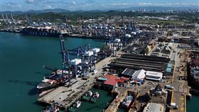 長和原本計畫以230億美元出售港口，現在也恐生變。（圖／美聯社／達志影像）