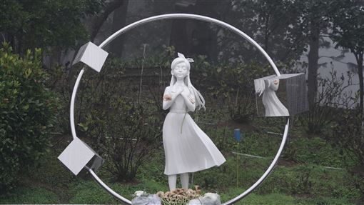 摯愛都來陪大S！網讚：祂是很有福報的人