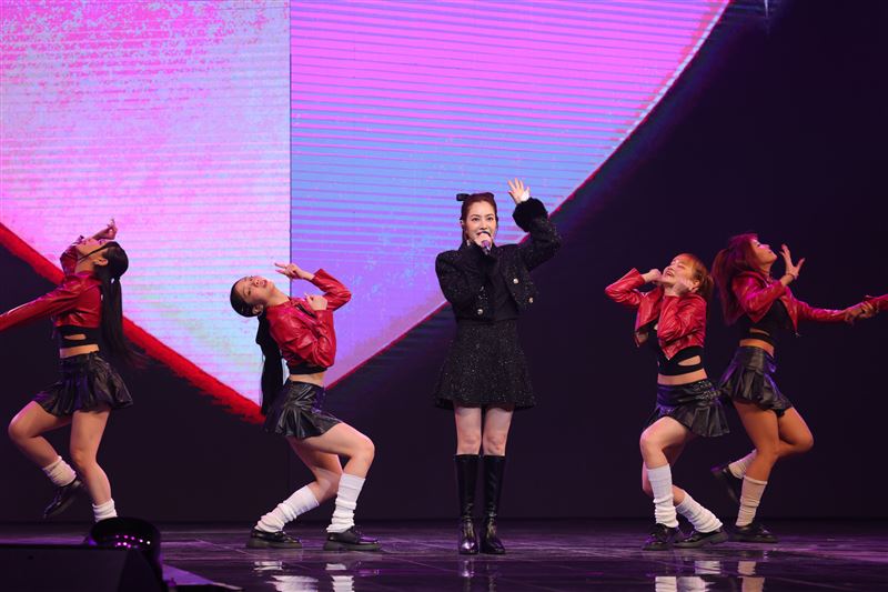 徐懷鈺Yuki登文總《WE ARE 我們的除夕夜》國際共演。（圖／文化總會提供）