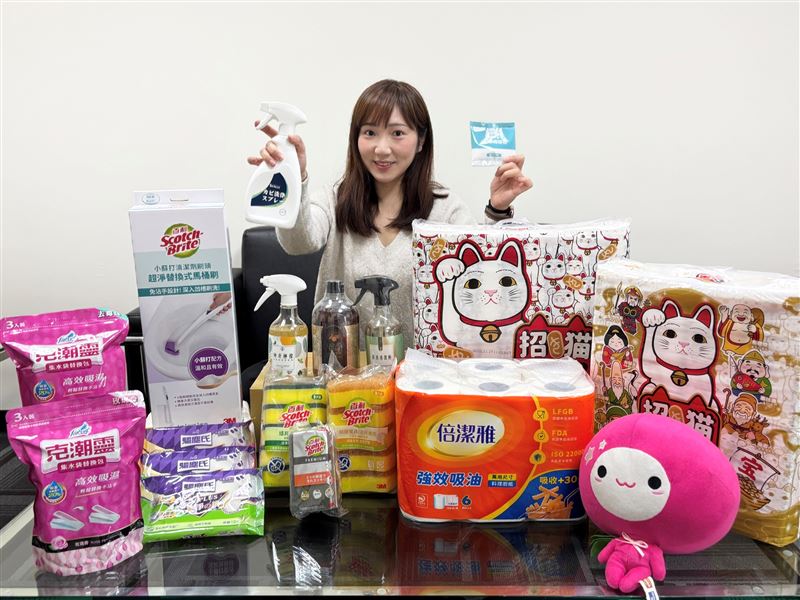 momo揭年前掃除「省心、省時、省力」三大趨勢，《年前掃貨》、《家電掃除大賞》一站備齊，限時下殺5折起。（圖／品牌業者提供）