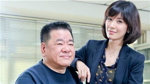 吳敦逝！乾女兒賈靜雯發聲 　兩人1事鬧翻