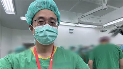 手術爆代刀…名醫一旁納涼喊：全台都這樣