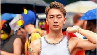 高鐵桌板誰該收？網紅怒嗆乘客慘遭炎上