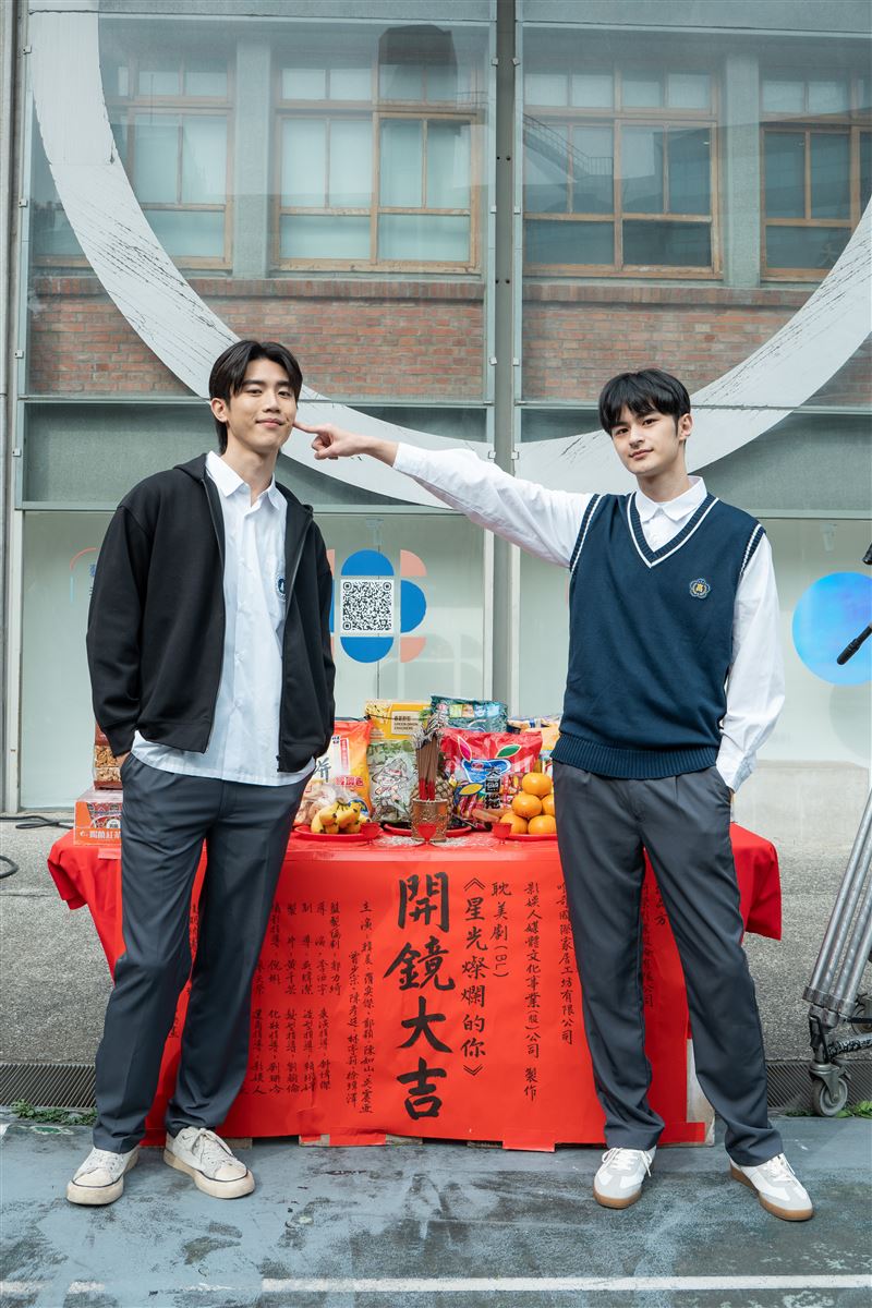 韓晨（左）和羅奕傑（右）平均身高190公分，受封「雙塔CP」。（圖／影娛人提供）