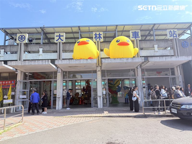 山嵐號將停留大林火車站，體驗在地風情。（圖／記者李育道攝影）