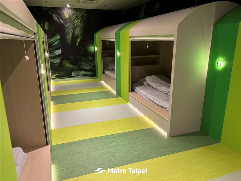 原來這是北捷高運量行控中心員工專屬的值夜室，主要提供24小時輪班的行控人員休息使用。（圖／台北捷運粉專）