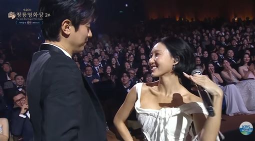 和華莎超有愛　男星首談真相：擔心她著涼