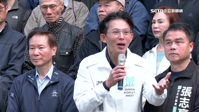 民眾黨中央委員會4日正式徵召黨主席黃國昌參選2026年新北市長