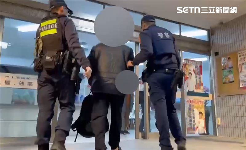 警方根據監視器追人，案發7小時逮捕行兇的林姓男子。(圖／翻攝畫面)