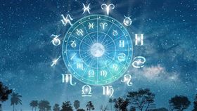 第三者介入感情，從來都是關係中的最大地雷。（圖／翻攝自網路）