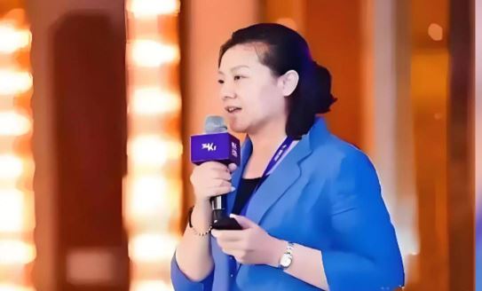 網路瘋傳李衛平「遭警方帶走」的消息。（圖／翻攝自新浪財經）