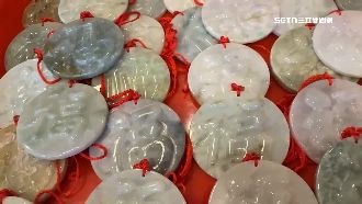 祈福禮物超狂！　點燈就送「翡翠福牌」