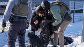 國土安全部恐關門　共和黨拒民主黨改ICE