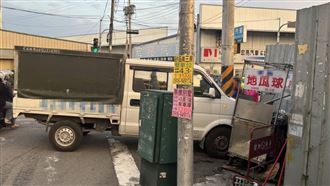 無人貨車「詭滑動」！地瓜球嬤閃不及掛彩
