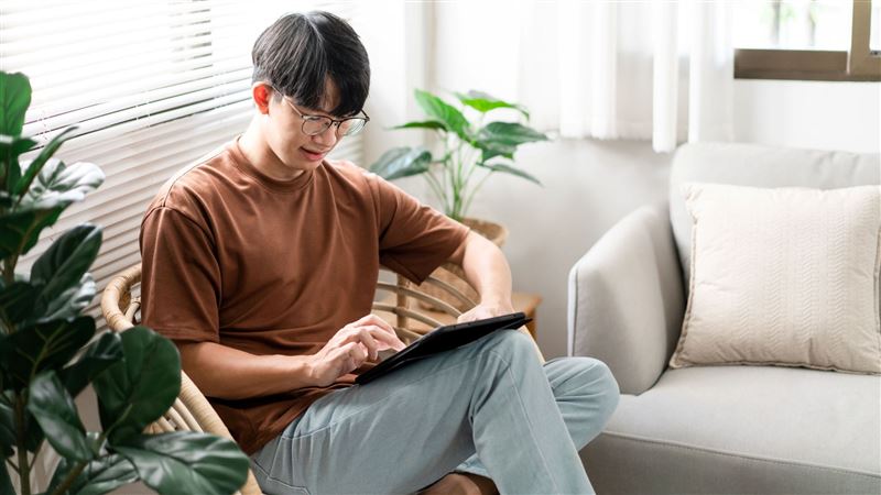 Hami 書城即日起開放查詢的「2025 年度個人閱讀成就」活動，支援一鍵生成分享至社群。（圖／Hami書城提供）