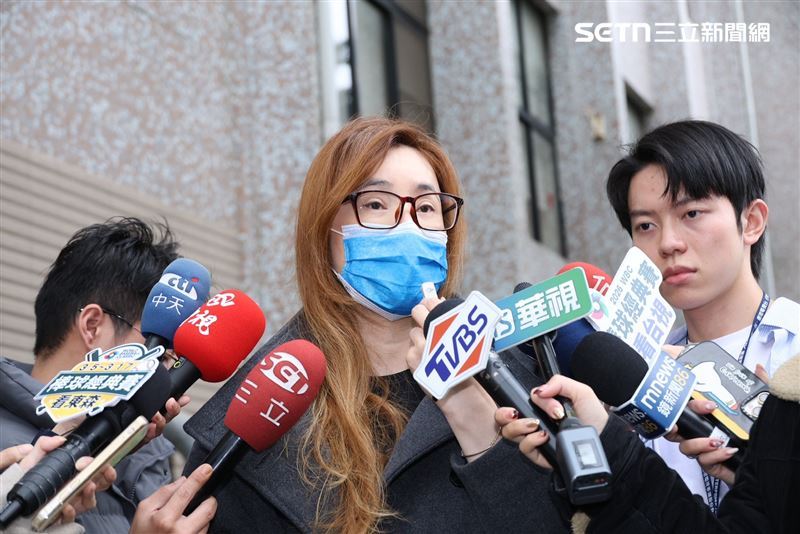 民視《豆腐媽媽》替身墜樓事件後，「保險黑名單」成為家屬最無法接受的關鍵說法。（圖／記者鄭孟晃攝影）