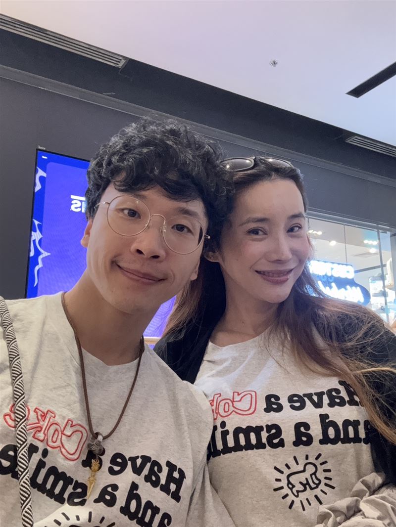 蘇德揚意外墜樓重傷後，Rena多次代表未婚夫發聲。（圖／Rena提供）