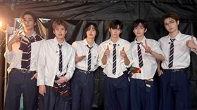 將太郎（右2）6日隨RIIZE團員抵達澳門，卻因「不可抗力因素」臨時無法登台演出。（圖／翻攝自X平台 @RIIZE_official）