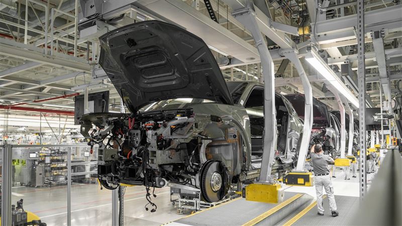 保時捷電動Cayenne正式投產。(圖/Porsche提供)