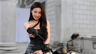 顏值就是王道！李多慧點名這兩款機車