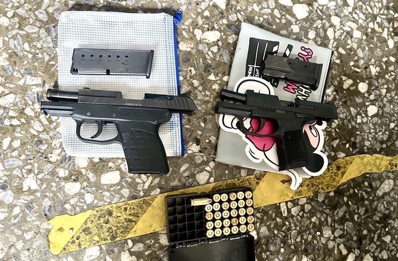 警方查獲槍枝。（圖／翻攝畫面）