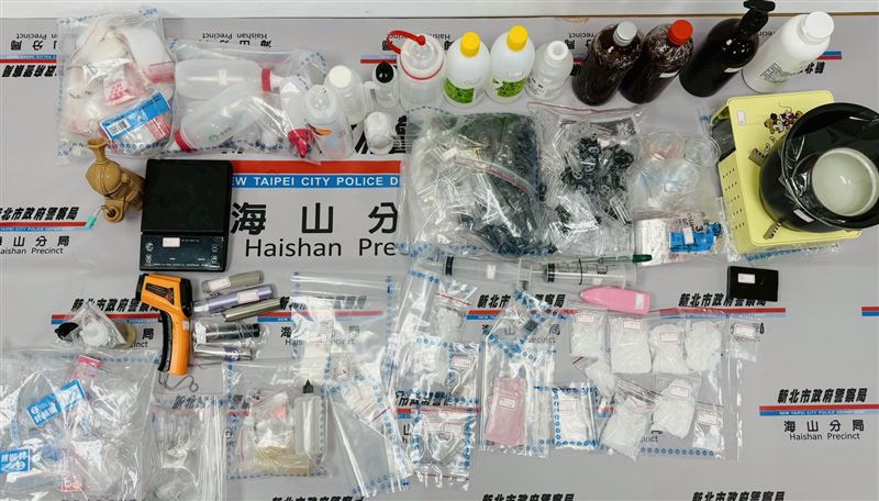 警方查獲毒品。（圖／翻攝畫面）