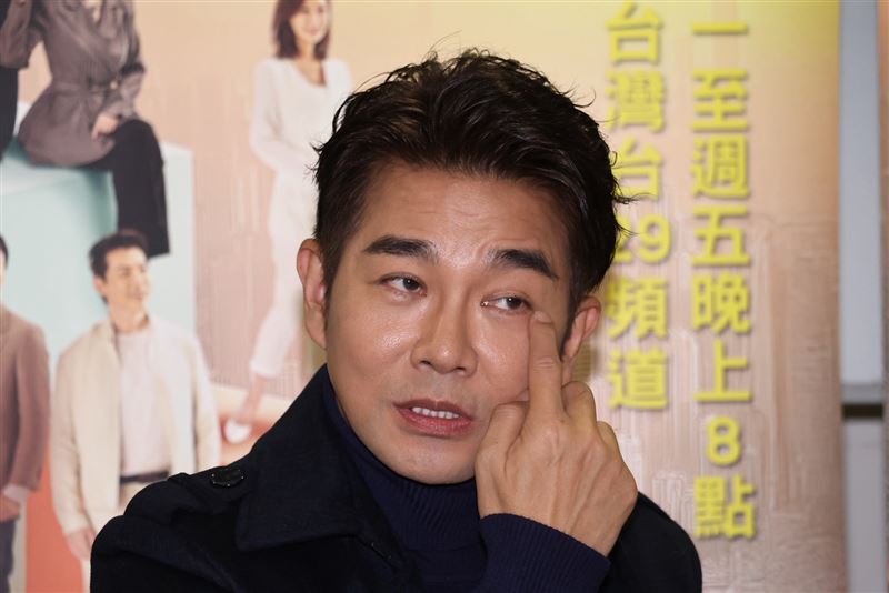 謝承均回憶拍《意難忘》被踢到眼角差點失明。（圖／記者鄭孟晃攝影）