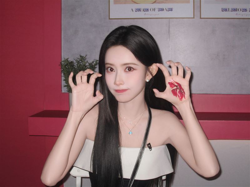 孟子義因送出一輛汽車作為年終獎，引來讚美與質疑並存的聲浪。（圖／翻攝自微博）