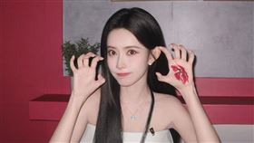 孟子義因送出一輛汽車作為年終獎，引來讚美與質疑並存的聲浪。（圖／翻攝自微博）