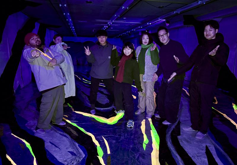 第三屆馬祖國際藝術島，《金の縁路を越えて》_洞穴礦脈內部佐渡。（圖／中華文化總會提供）