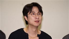 謝承均、陳珮騏、江國賓、劉書宏、林萱瑜、邱子芯、陳謙文現身《百味人生》粉絲見面會受訪。（圖／記者鄭孟晃攝影）