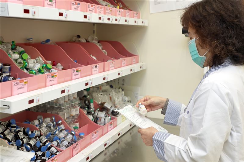 健保署今年1月1日起納入給付PIK3CA抑制劑使用於CDK4/6抑制劑治療後惡化者。（示意圖／黃詩喻醫師提供）