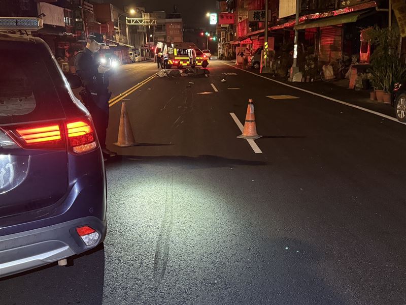 嘉義中埔鄉發生死亡車禍，吳姓老翁遭酒駕及毒駕的黃男撞擊身亡。（圖／翻攝畫面）