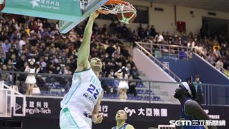 洋基工程首勝快來了！　半場18分領先勇士