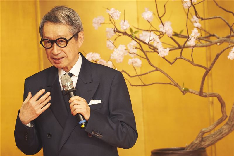 田中千繪彩妝大師父親田中東尼來台。（圖／印庭娛樂提供）