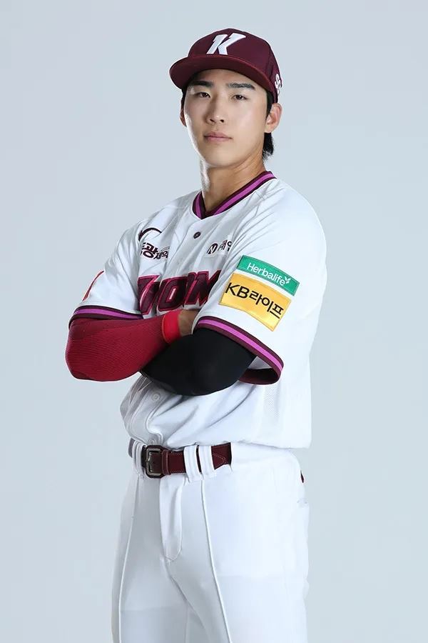 韓國KBO職棒「培證英雄隊」球員李主形爆出失言風波遭大批網友炎上。（圖／翻攝自韓網）