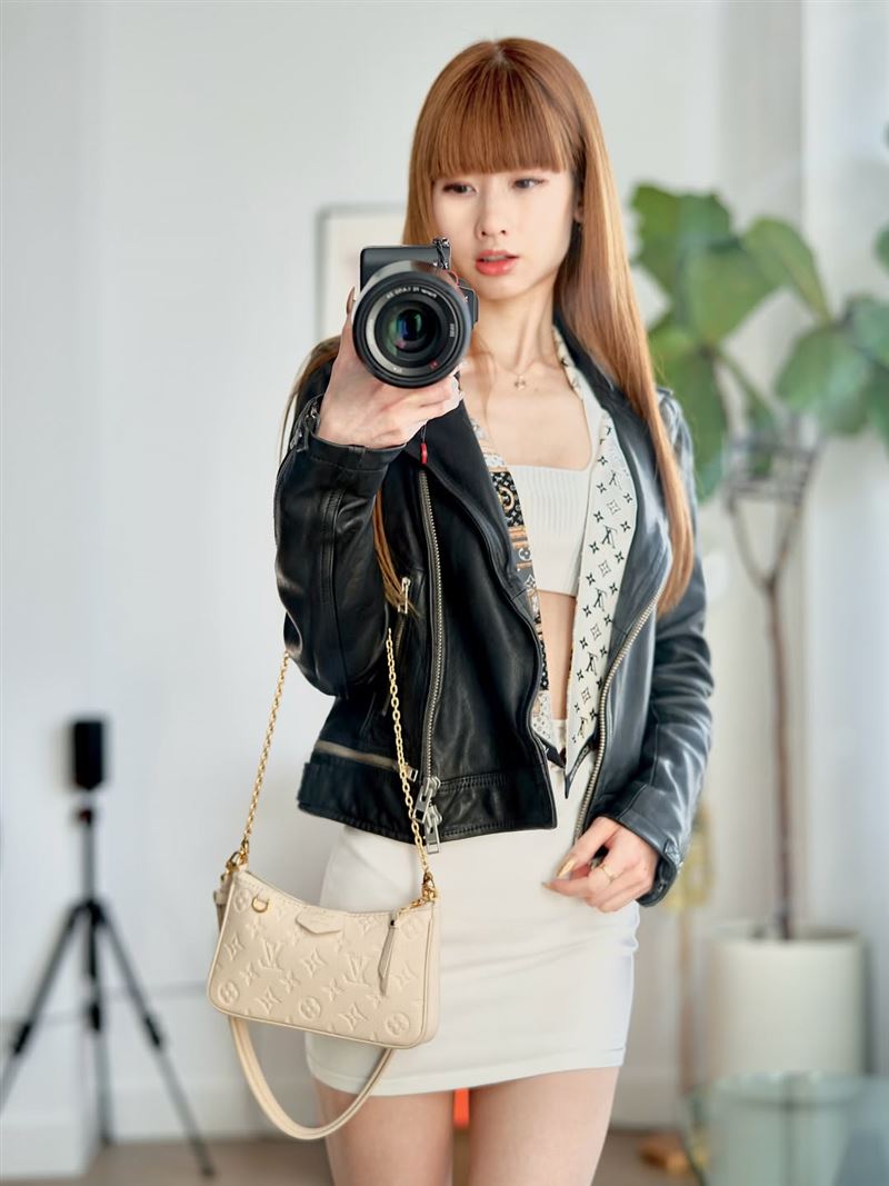 網美Pei Chung經常在社群平台曬精品美照。（圖／翻攝自Pei Chung IG）