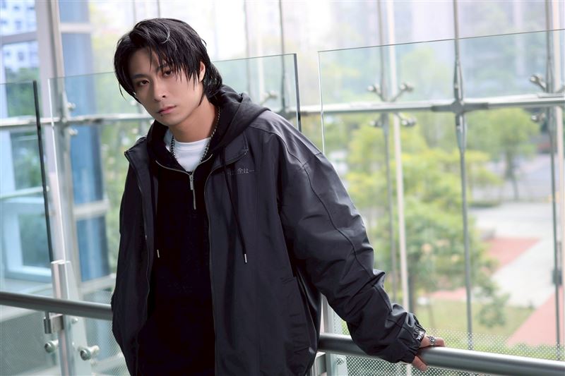 MAX認為應該好好祝福離世的人，「因為那是前往更幸福的地方。」（圖／記者鄭孟晃攝影）