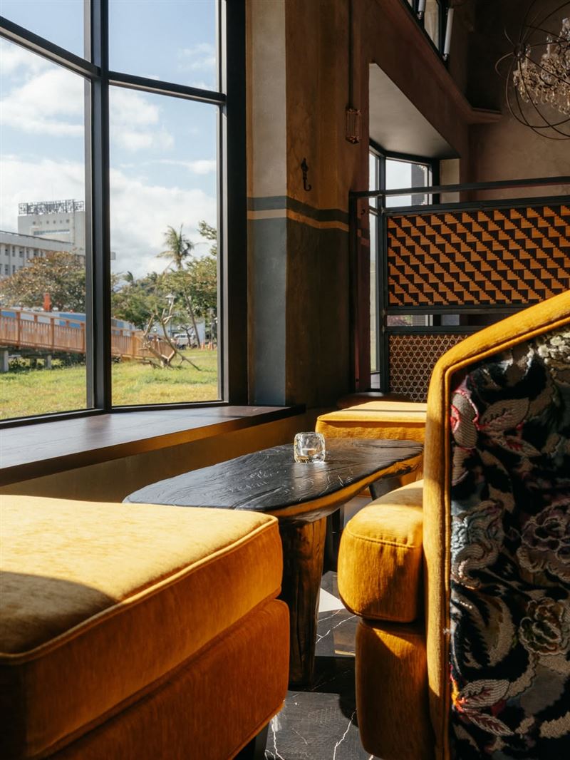 張惠妹和男友Sam共同經營的餐酒館希拉海，在台東開始營運。（圖／翻攝自XXILAHI希拉海 IG)