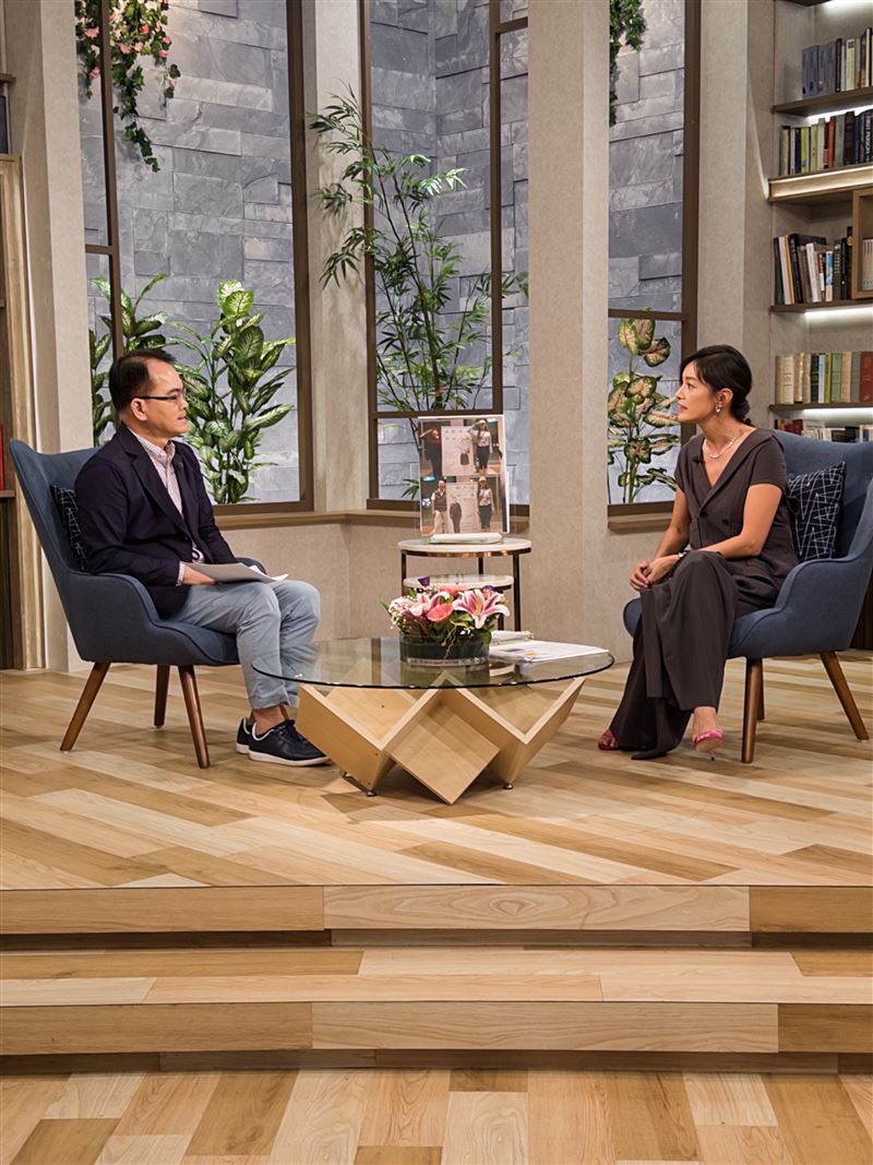 鄭弘儀訪問Janet。（圖／三立提供）