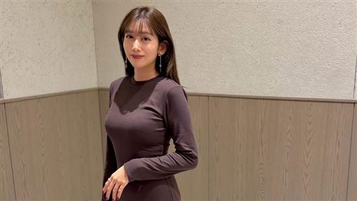 美女主播搭車「巨胸被重壓」崩潰吐心聲