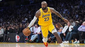 詹皇20分擊敗「無咖哩勇」　率湖人3連勝