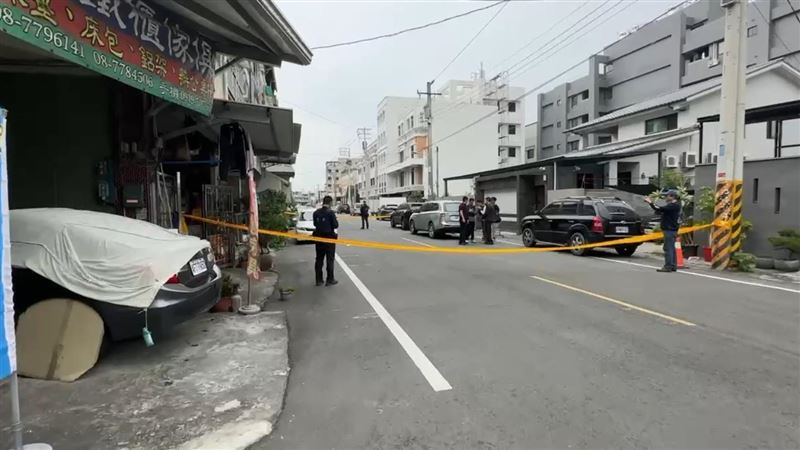 屏東內埔鄉發生警匪衝突，嫌犯持手榴彈與警方對峙。（圖／翻攝畫面）