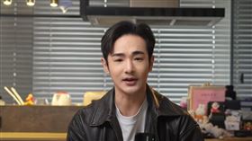 八炯整理中國網友對於于朦朧墜樓案提出的質疑。（圖／翻攝自八炯YouTube）