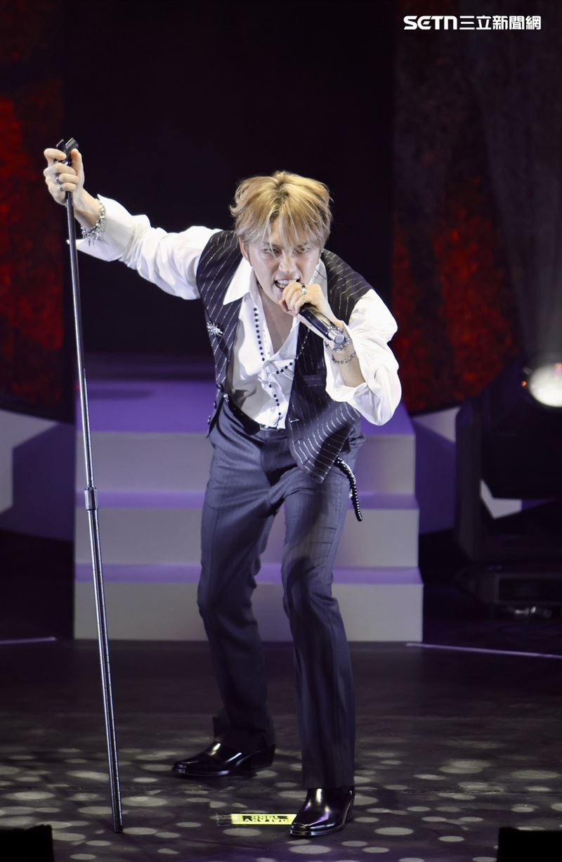 金在中台北J-Party Fan Concert演唱會。（圖／記者鄭孟晃攝影）