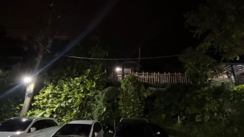 台北北投區行義路某溫泉湯屋，發生1男1女死亡命案。（圖／翻攝畫面）