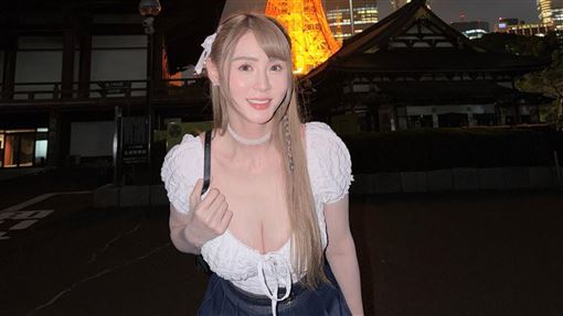 啦啦隊女神東京洩巨乳　翹臀私服辣照曝光