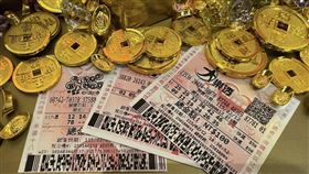 台彩春節加碼12億創新高！大樂透首創「大小紅包」機制，享3重中獎機會；今彩539頭獎衝千萬。總座謝志宏親授350元「7連碰」高CP包牌法。本篇整理3大戰術、4步驟SOP與風險控管要點，掌握黃金進場期與止漲點，金馬年博大獎必看攻略！（圖／記者師瑞德攝影）