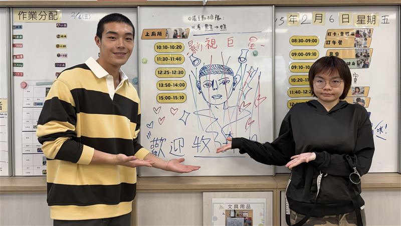 牧森為憨兒送暖　大跳「十六蹲」炒熱氣氛